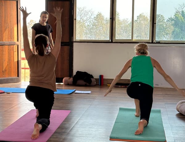 200 hour yoga teacher-training in Rishikesh