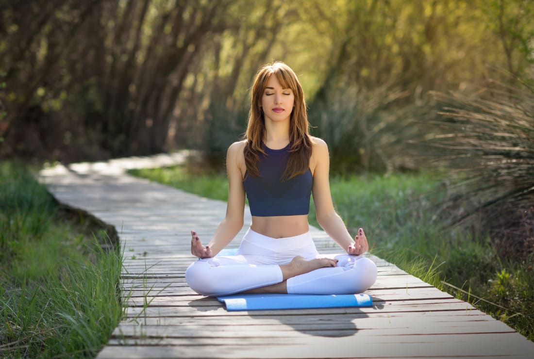 5 Incredible Health Benefits of Sukhasana (Easy Sitting Pose) 5 Incredible Health Benefits of Sukhasana (Easy Sitting Pose)