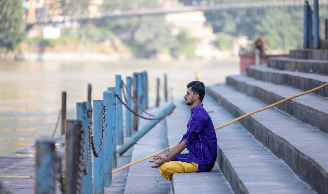 Meditation Styles You Can Learn in Rishikesh Meditation Styles You Can Learn in Rishikesh